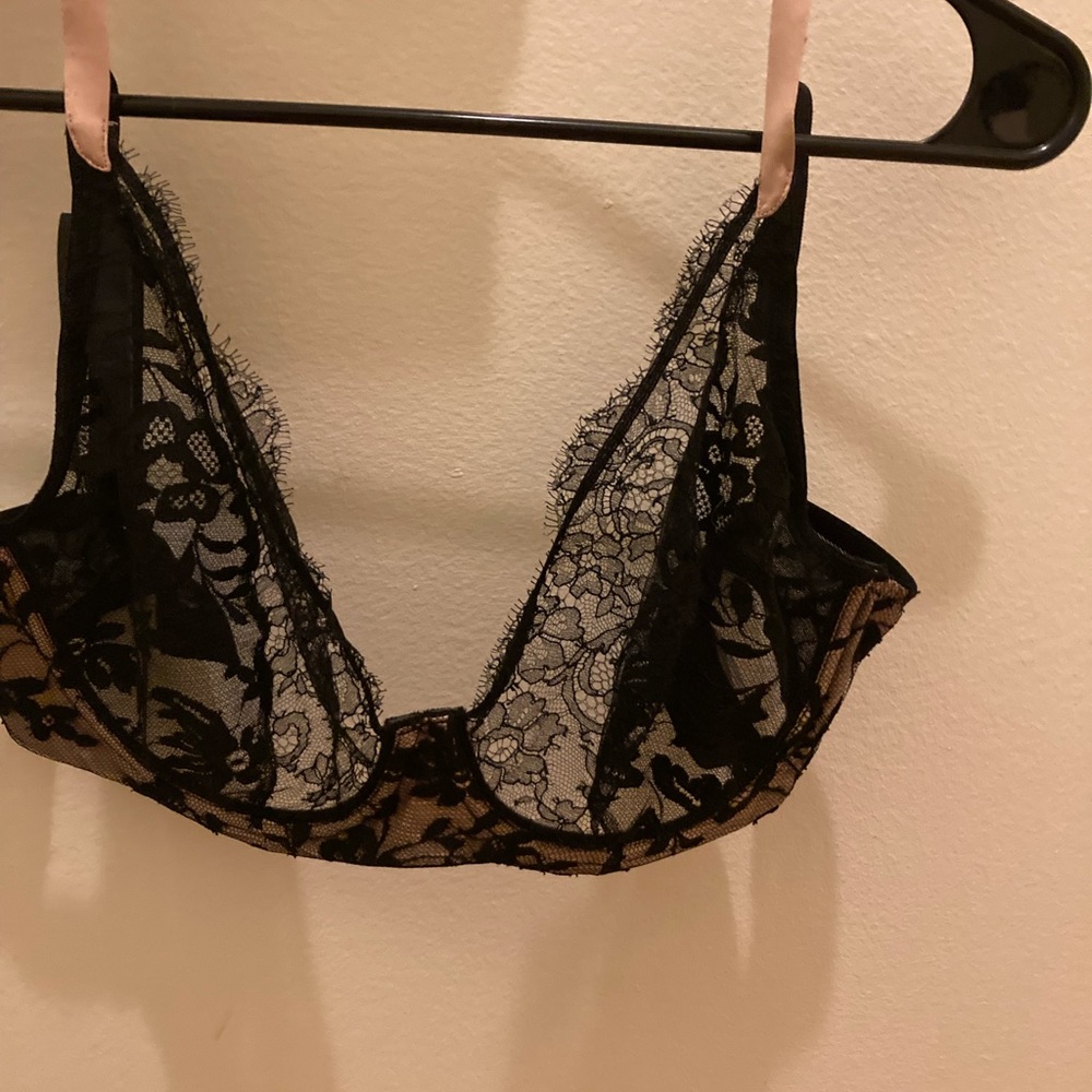 Andres Sarda Lace Lingerie Bra- never worn with tags
